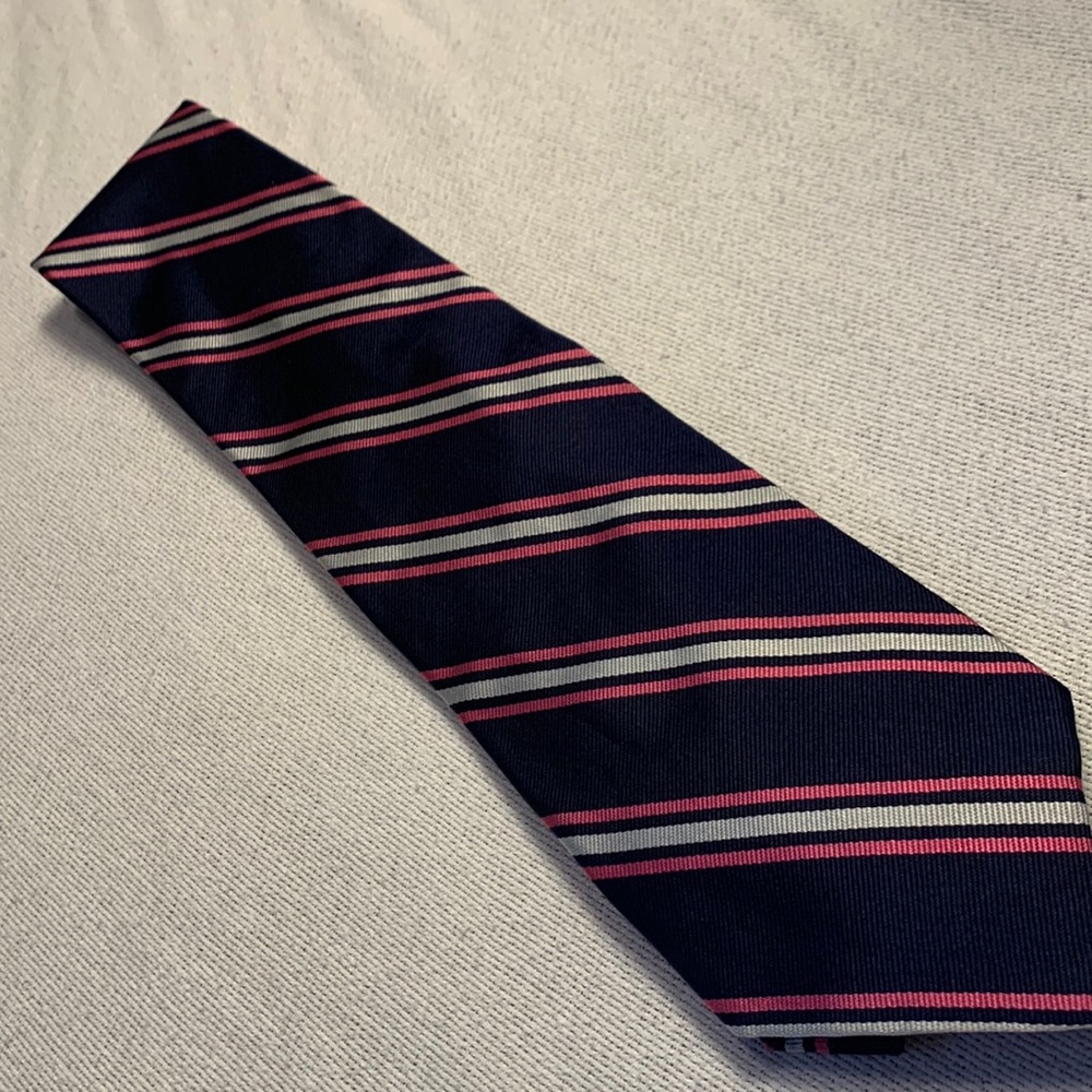 All silk Brooks Brothers blue striped tie